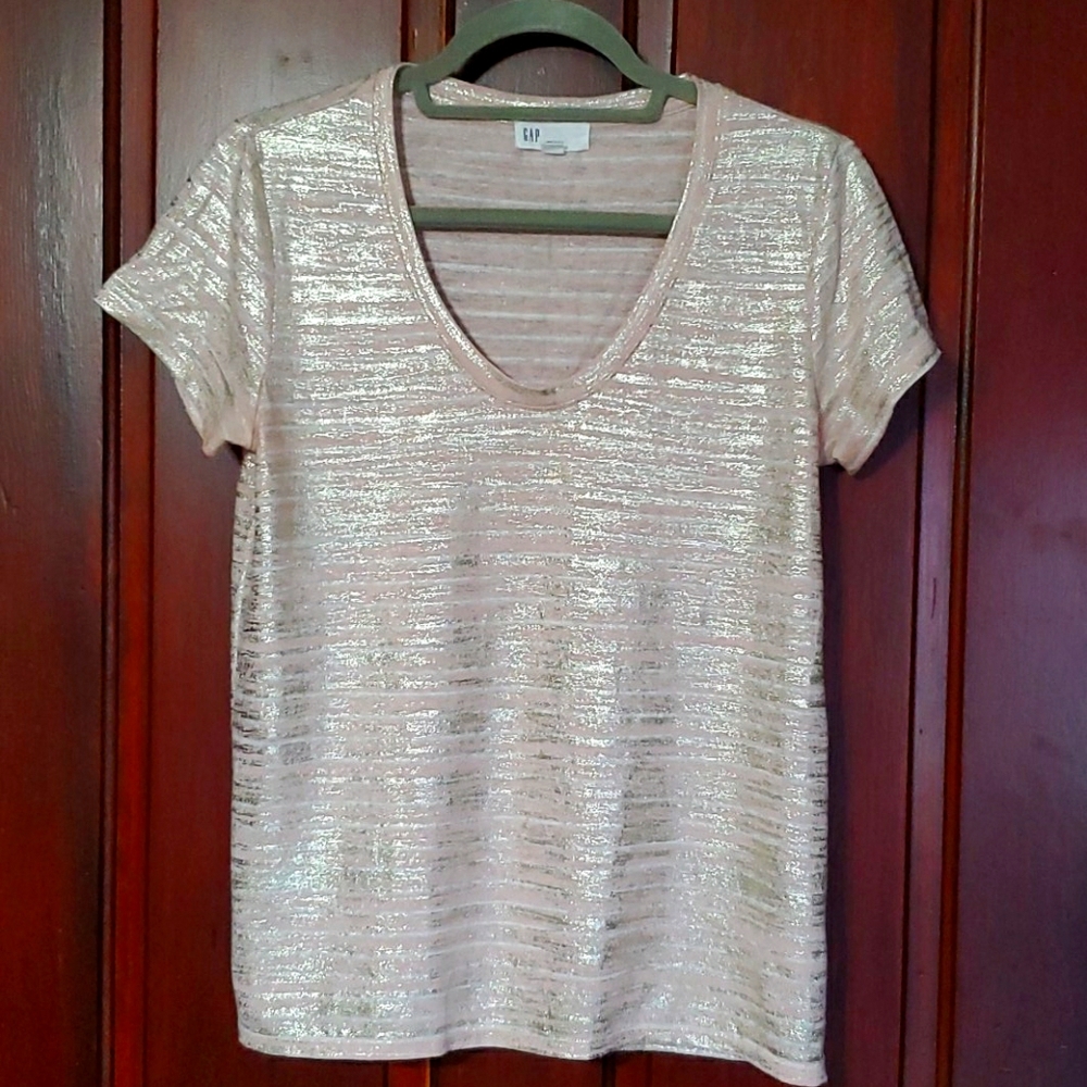 GAP Pink and gold fitted tee